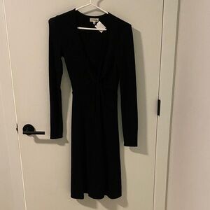 Wilfred Elegant Black Long Sleeve Dress